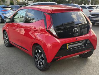 Toyota Aygo VVT-I X-TREND X-SHIFT