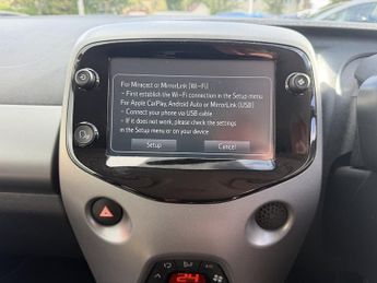 Toyota Aygo VVT-I X-TREND X-SHIFT