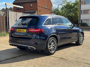 Mercedes GLC250d MERCEDES-BENZ GLC250d AMG LINE PREMIUM G-TRONIC 4 MATIC 2.1L Die