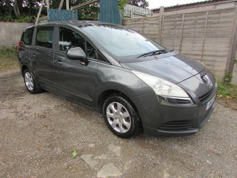 Peugeot 5008 HDI ACTIVE