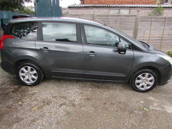 Peugeot 5008 HDI ACTIVE