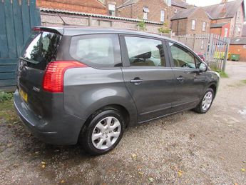 Peugeot 5008 HDI ACTIVE