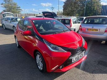 Toyota AYGO X-Pression VVT-i