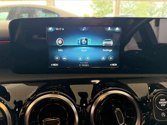 Mercedes A200d A  D AMG LINE
