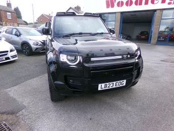 Land Rover Defender X-DYNAMIC SE