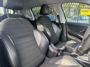 Peugeot 2008 1.2 PureTech Allure SUV 5dr Petrol EAT Euro 6 (s/s) (110 ps)