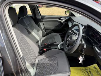 Audi A1 1.0 TFSI 30 Sport Sportback 5dr Petrol S Tronic Euro 6 (s/s) (11
