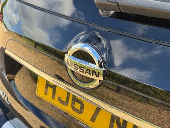 Nissan X-Trail 2.0 dCi Tekna SUV 5dr Diesel XTRON 4WD Euro 6 (s/s) (177 ps)