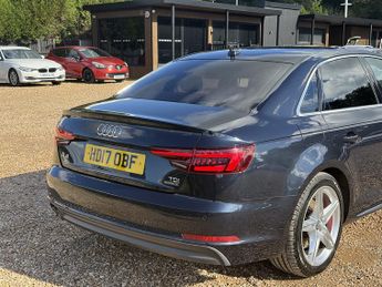 Audi A4 2.0 TDI S line Saloon 4dr Diesel S Tronic quattro Euro 6 (s/s) (
