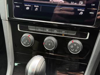 Volkswagen Golf 2.0 TDI GT Hatchback 5dr Diesel DSG Euro 6 (s/s) (150 ps)