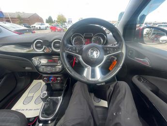 Vauxhall Adam GLAM