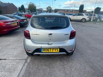 Dacia Sandero STEPWAY LAUREATE TCE