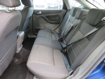 Ford Focus 1.6 TITANIUM AUTO