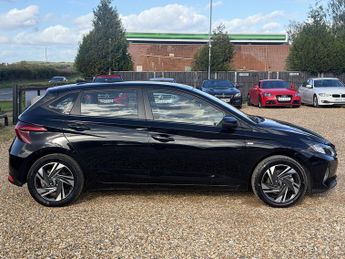 Hyundai i20 1.0 T-GDi MHEV SE Connect Hatchback 5dr Petrol Hybrid Manual Eur