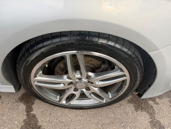 Mercedes AMG B 200 D  LINE PREMIUM
