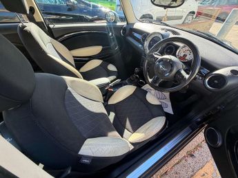 MINI Hatch One Auto