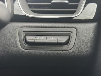 Renault Captur 1.0 TCe Rive Gauche SE SUV 5dr Petrol Manual Euro 6 (s/s) (90 ps