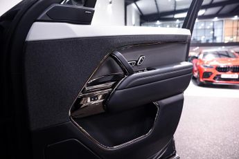 Land Rover Range Rover Sport 3.0 P460e 38.2kWh Dynamic SE SUV 5dr Petrol Plug-in Hybrid Auto 