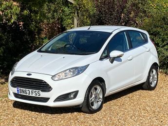 Ford Fiesta 1.0 Zetec Hatchback 5dr Petrol Manual Euro 5 (s/s) (80 ps)