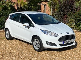 Ford Fiesta 1.0 Zetec Hatchback 5dr Petrol Manual Euro 5 (s/s) (80 ps)