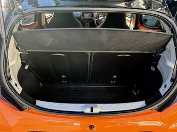 Toyota Aygo VVT-I X-CITE X-SHIFT