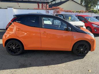 Toyota Aygo VVT-I X-CITE X-SHIFT