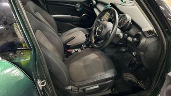 MINI Hatch 1.5 Cooper D Euro 6 (s/s) 5dr