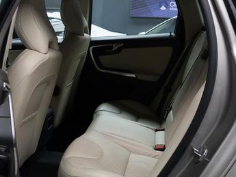 Volvo XC60 D4 SE LUX AWD