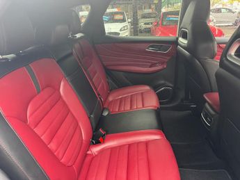 MG MG HS EXCLUSIVE DCT