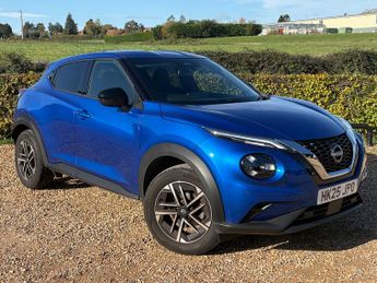 Nissan Juke 1.0 DIG-T N-Connecta SUV 5dr Petrol DCT Auto Euro 6 (s/s) (114 p