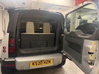 Land Rover Defender 110 2.0 SD4 First Edition SUV 5dr Diesel Auto 4WD Euro 6 (s/s) (240 