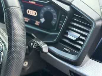 Audi A1 1.0 TFSI 25 Black Edition Sportback S Tronic Euro 6 (s/s) 5dr