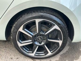 Audi A1 1.0 TFSI 25 Black Edition Sportback S Tronic Euro 6 (s/s) 5dr