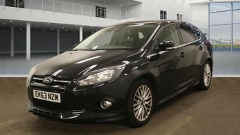 Ford Focus 1.6 Zetec S Hatchback 5dr Petrol Powershift Euro 5 (125 ps)