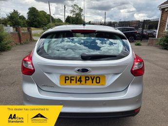 Ford Focus 1.6 Titanium Navigator Hatchback 5dr Petrol Powershift Euro 5 (1