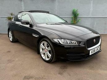 Jaguar XE 2.0d Portfolio Auto Euro 6 (s/s) 4dr
