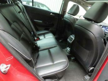 Kia Sportage 1.7 CRDi 3 DCT Euro 6 (s/s) 5dr