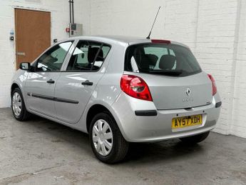 Renault Clio 1.6 VVT Expression 5dr