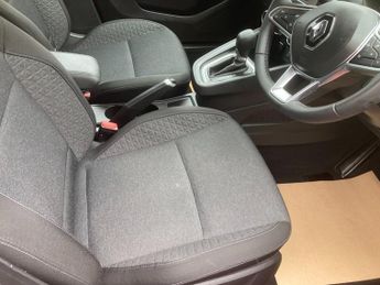 Renault Clio 1.6 E-TECH Evolution Hatchback 5dr Petrol Hybrid Auto Euro 6 (s/