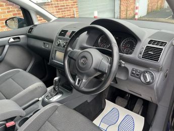 Volkswagen Touran 1.4 TSI Comfortline 7 Seater