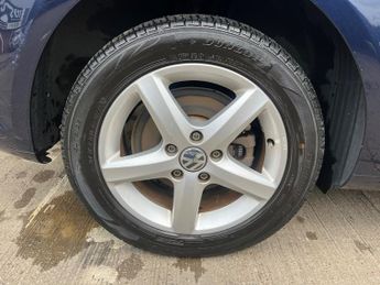 Volkswagen Touran 1.4 TSI Comfortline 7 Seater