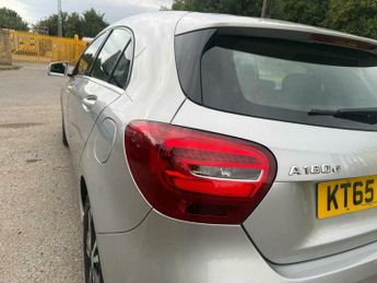 Mercedes-Benz A Class 1.5 A180d SE 7G-DCT Euro 6 (s/s) 5dr