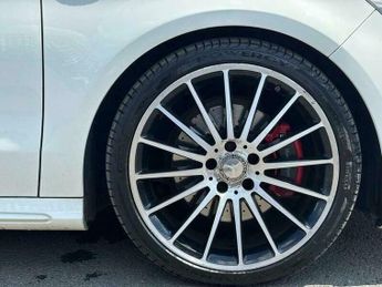 Mercedes-Benz C Class 2.0 CLA250 Engineered by AMG Coupe 7G-DCT 4MATIC Euro 6 (s/s) 4d