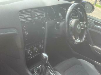 Volkswagen Golf 2.0 TDI R-Line DSG Euro 6 (s/s) 5dr