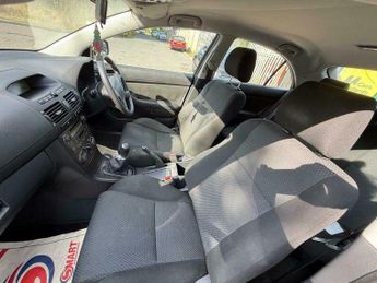 Toyota Avensis 1.8 VVT-i T2 5dr