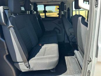 Ford Transit Custom 2.0 320 EcoBlue Limited Crew Van Auto L2 H1 Euro 6 (s/s) 5dr (6 