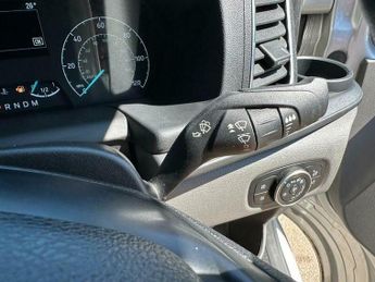 Ford Transit Custom 2.0 320 EcoBlue Limited Crew Van Auto L2 H1 Euro 6 (s/s) 5dr (6 