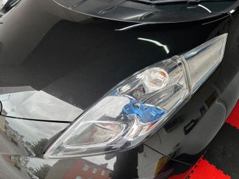 Nissan Leaf 30kWh Tekna Hatchback 5dr Electric Auto (109 bhp)