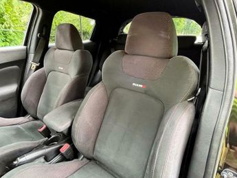 Nissan Juke 1.6 DIG-T Nismo RS XTRON 4WD Euro 6 5dr
