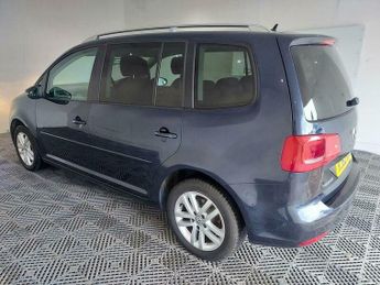 Volkswagen Touran 1.6 TDI SE DSG Euro 5 5dr